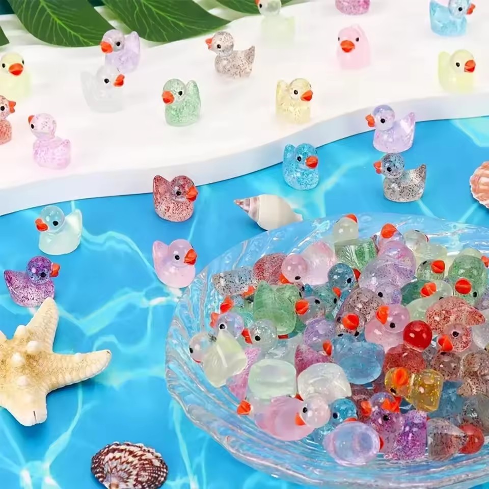 ~ Miniature Resin Duck with Pu - đánh giá và giá Aquarium Decor